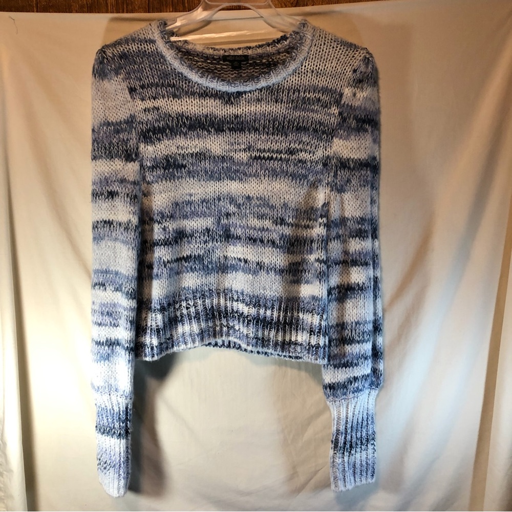 Wild fable woman’s blue/white striped cropped knit sweater XXL